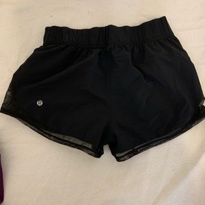 Black reversible lululemon shorts